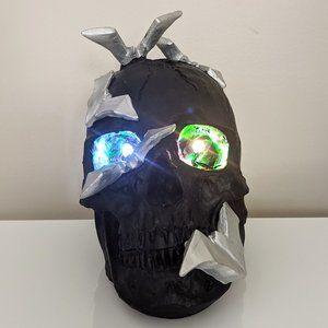 Gothic LED Skull & Bats 💀🦇